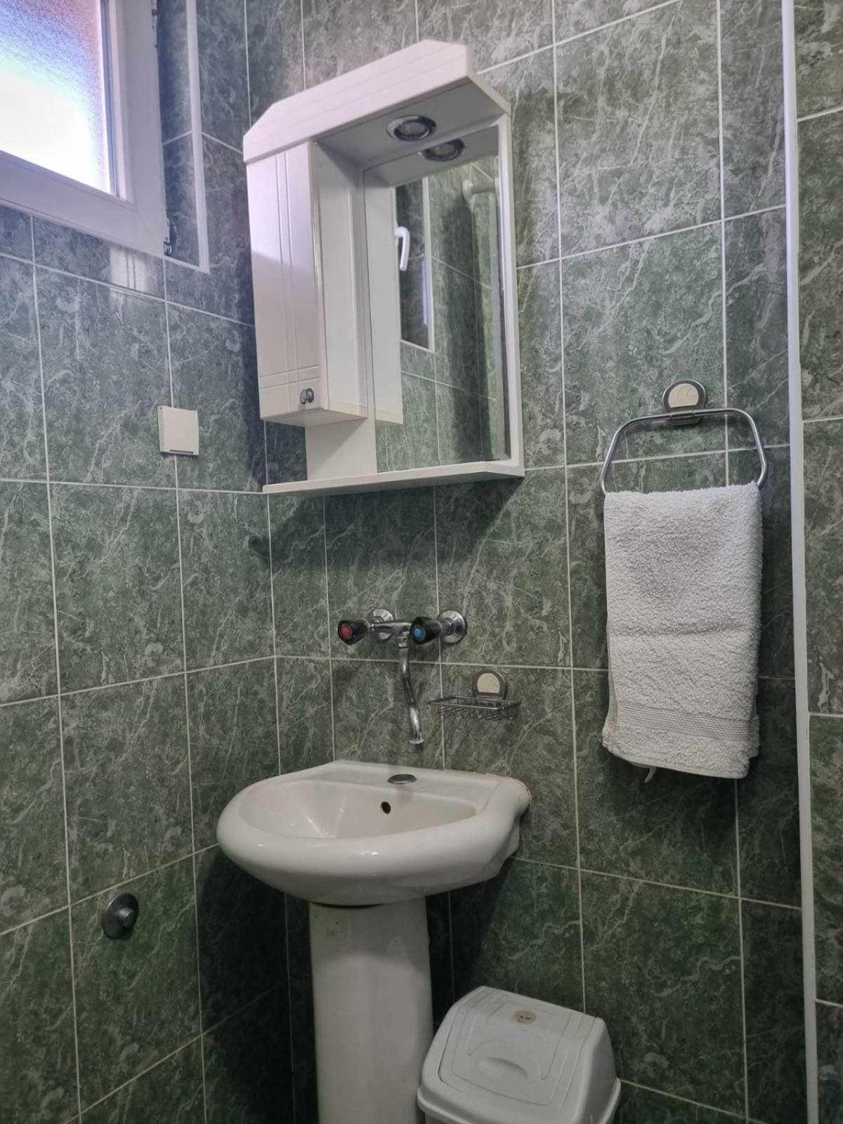 Draganovi Konaci Apartment Zaovine Ngoại thất bức ảnh