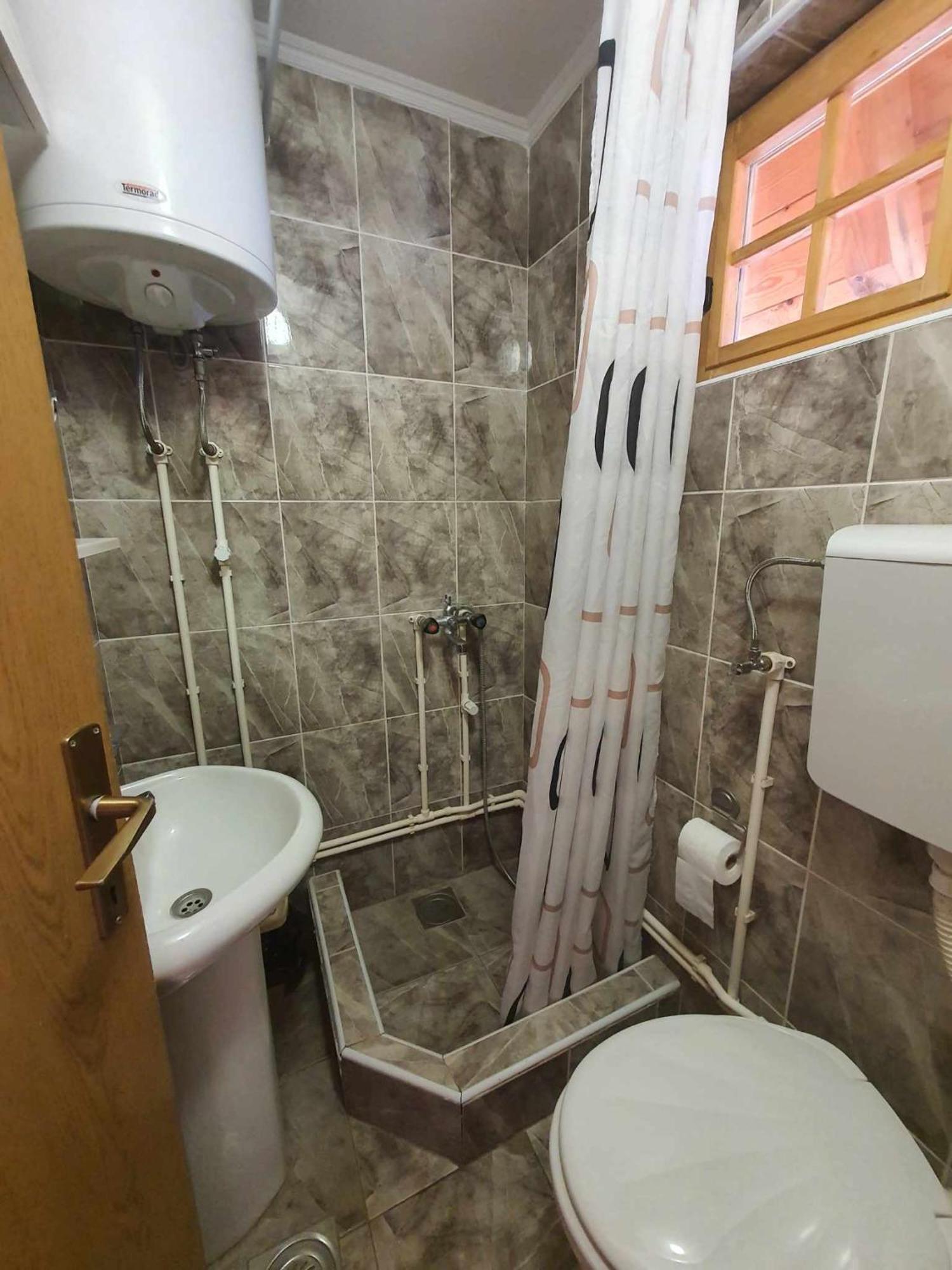 Draganovi Konaci Apartment Zaovine Ngoại thất bức ảnh