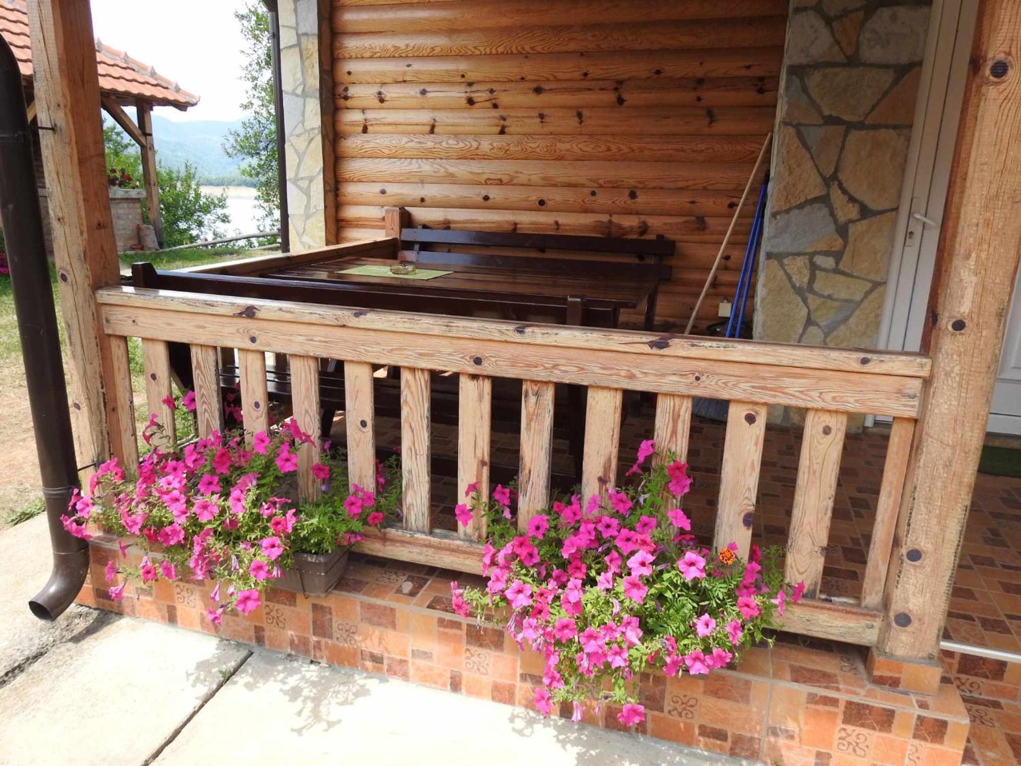 Draganovi Konaci Apartment Zaovine Ngoại thất bức ảnh